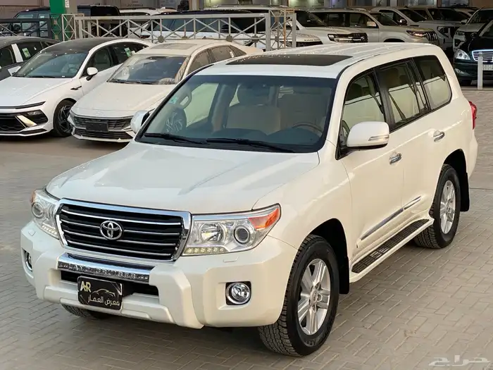 تويوتا لاند كروزر V8 4