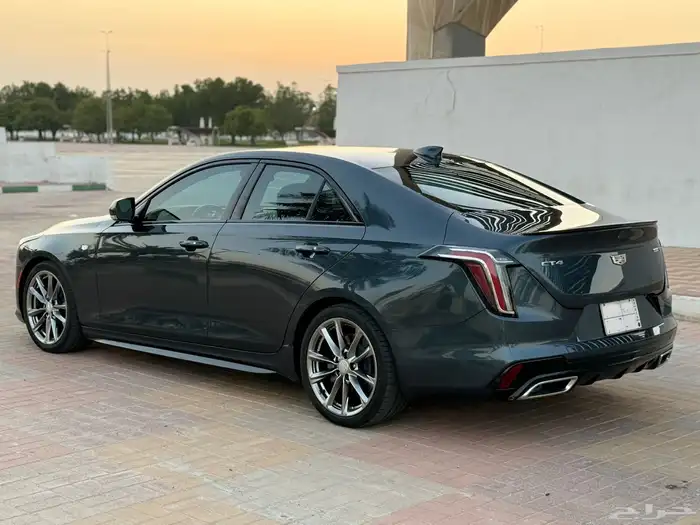 كاديلاك CT4 2021 فل كامل مالك 1 وكاله 26