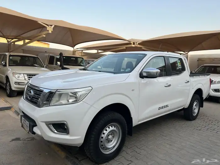 نافارا ديزل 2019 دبل دفلك عداد 152.000 نظيف جدا قمة الاطلال 18