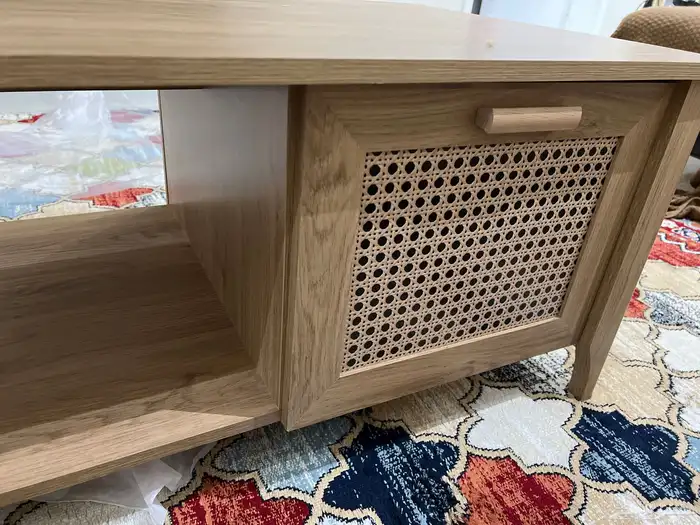 طاولة للبيع 2