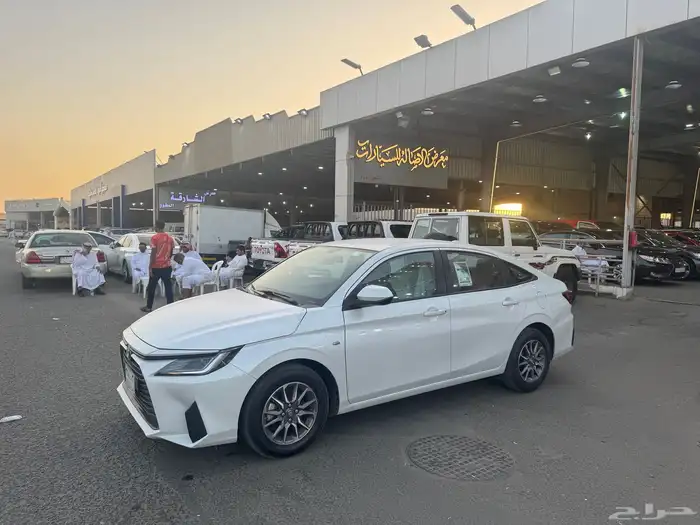 تويوتا يارس 2023 4