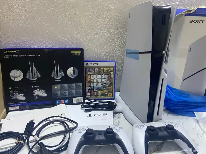 سوني فايف نضيف معاه يدين شريط قرند وقعده 0