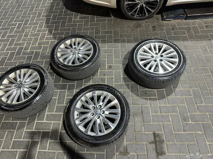 جنوط كامري مقاس 17 مع حوراتهم جدد فوق نص العمر جنوط وكاله 2
