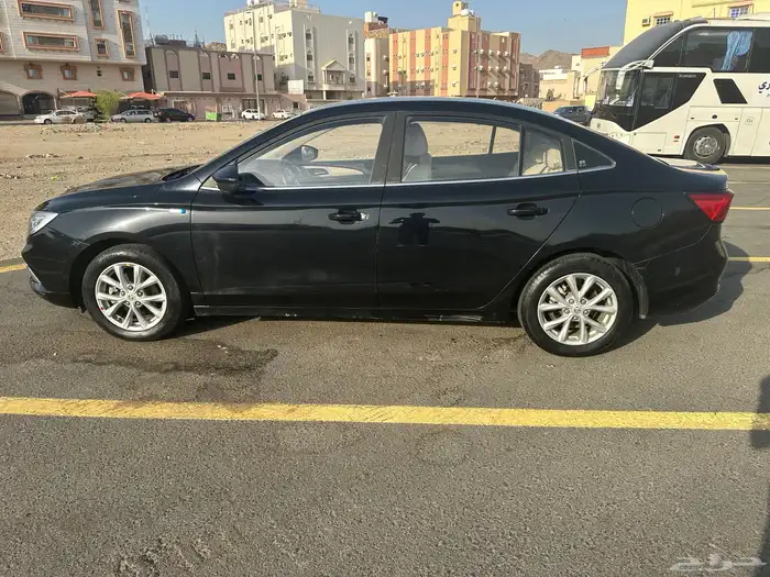 ام جي 5 2021 بصمه 3