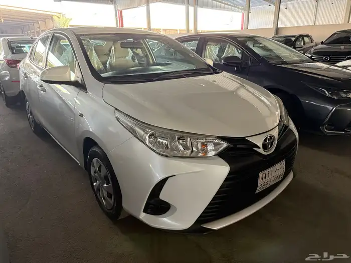 تويوتا ياريس 2022 ممشي 170 الف نظيفة جدا 0