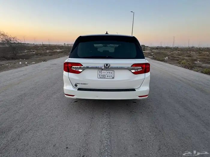 هوندا الادوسي 2019 11