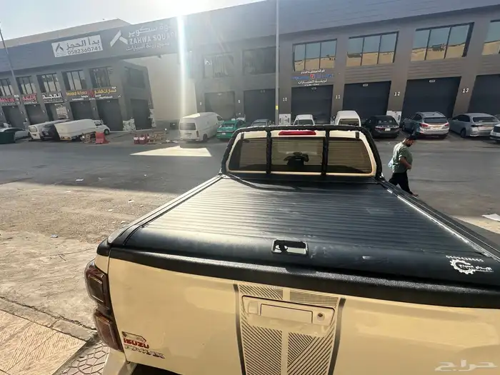 غطاء حوض سحاب لسيارة ايسوزو دي-ماكس. 5