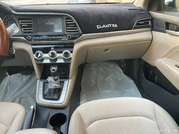 هونداي- إلنترا-2020-نص فل- بنزين- محرك-2000-سي سي 17