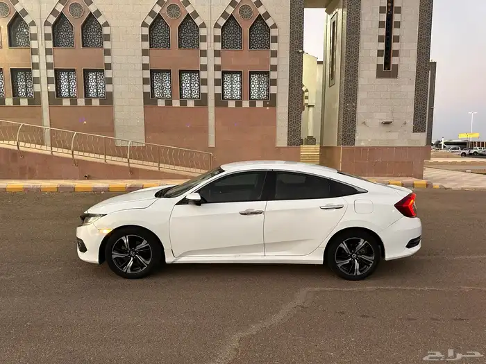 هوندا سيفيك 2018 1