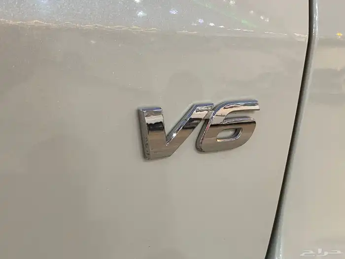 تويوتا فورتشنر V6 11
