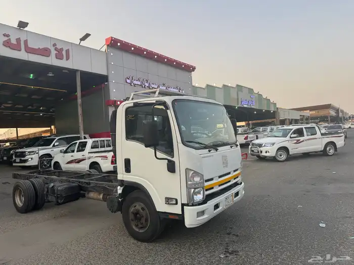 اسوزو دينا 2015 5 متر 1