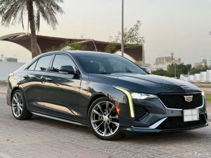 كاديلاك CT4 2021 فل كامل مالك 1 وكاله 50