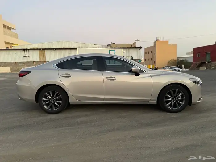 مازدا 6 2025 استاندر عداد 30 الف كم . 6