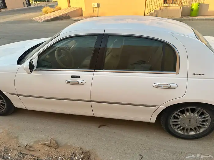 لينكون للبيع اوالبدل بسيارة صغيرة 2