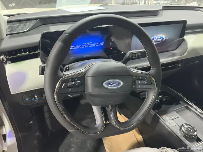 فورد تورس امبيانتي استندر 2026 ابيض اسود الناغي 15