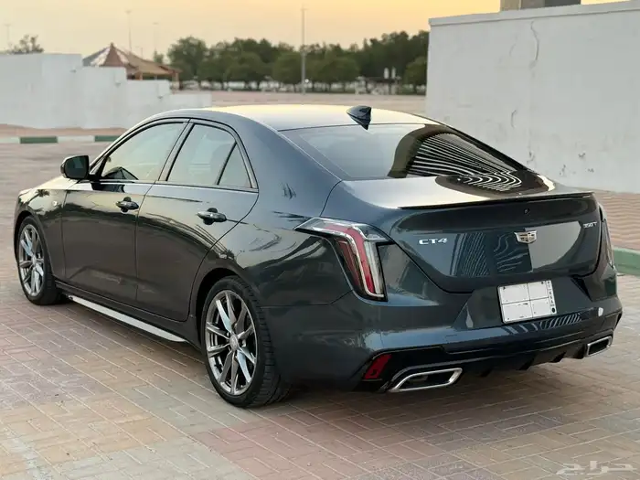 كاديلاك CT4 2021 فل كامل مالك 1 وكاله 21