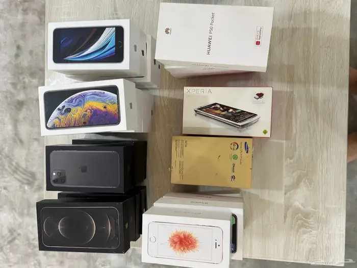 علب بوكسات اجهزة الآيفون وسامسونج وايباد 41