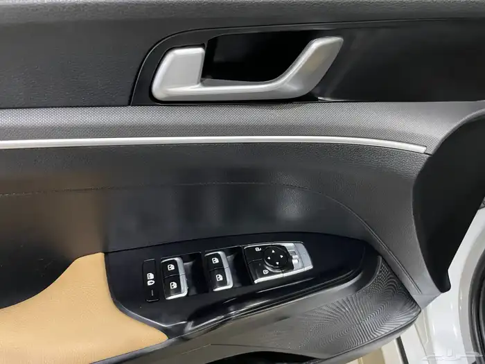 كيا2020K5قياده ذاتيه داخلي جملي (بنزين)2.0L 9