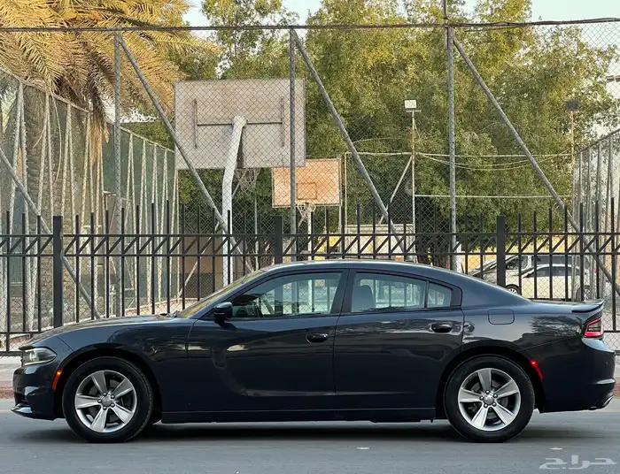 دودوج تشارجر V6 2018 سعودي 8