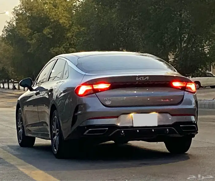 كيا 2022 K.5 10