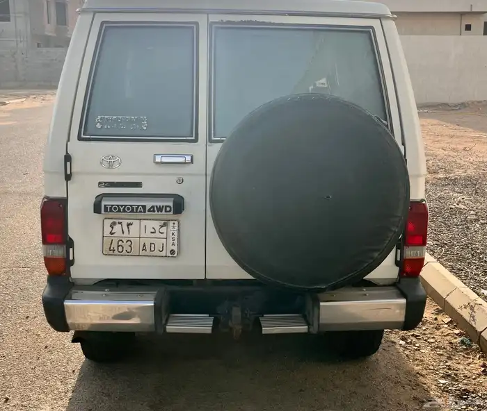 للبيع جيب ربع 1