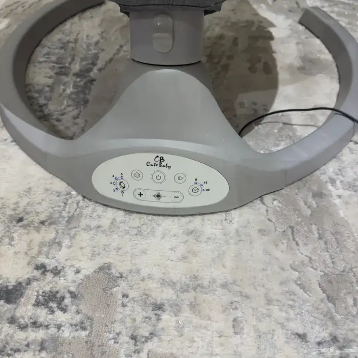 baby swing كرسي هزاز للاطفال 3