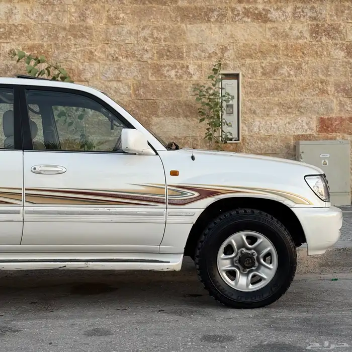 لاندكروزر GXR جكسار قير عادي اساس فل 2006 بريمي 15