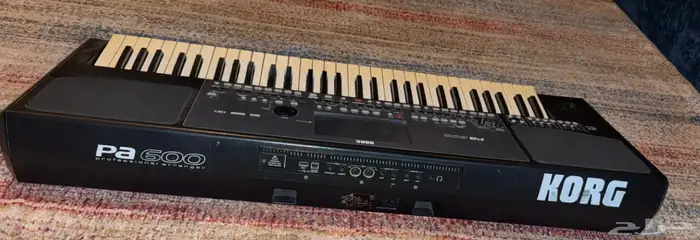 اورغ اورج KORG pa600 QT نظيف جدا 3