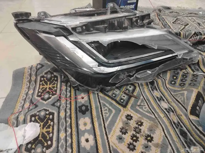 شمعه يارس 2024 وكاله وجديد فيه القزاز مكسور والنيكل فيه يبقى 0