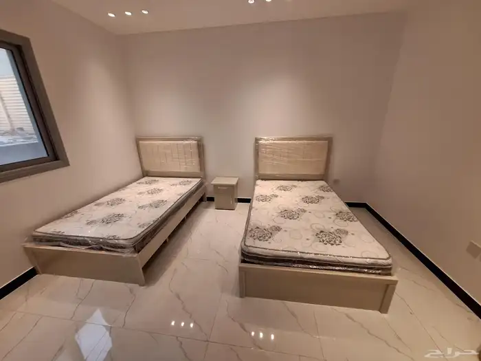 يوجد لدينا غرف نوم جديد جاهز ومراتب طبيه بسعر المصنع 3