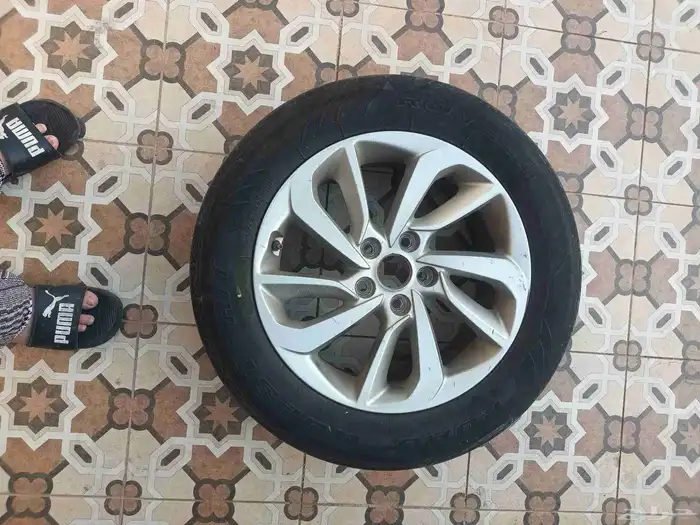 جنط كروم توسان 2016 مع مسجل سي دي اصلي 0