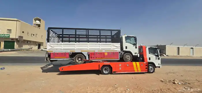 سطحة عادي لنقل الباصات و الدينات و السيارات المصدومة و متعطل 0