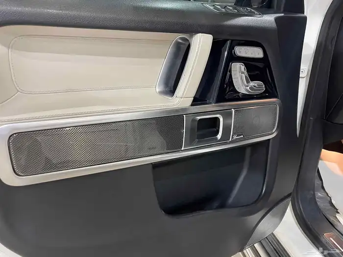 للبيع مرسيدس جي كلاس 2019 دبل نايت بكج G63 13