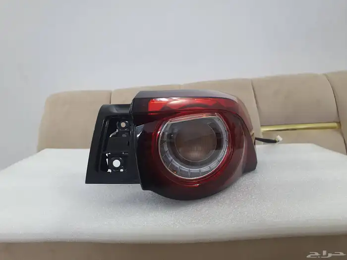 اسطب خلفي يمين مازدا CX-9 2