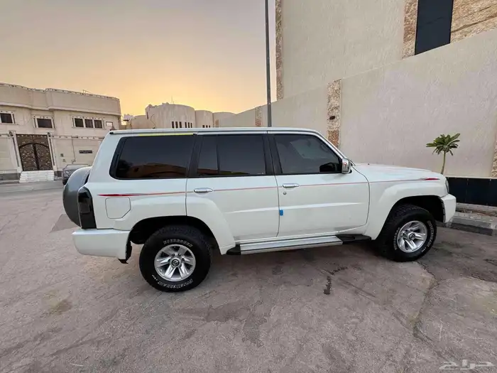 نيسان فتك 21