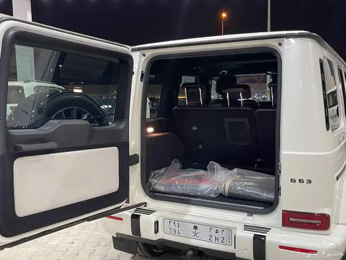 للبيع مرسيدس جي كلاس 2019 دبل نايت بكج G63 6