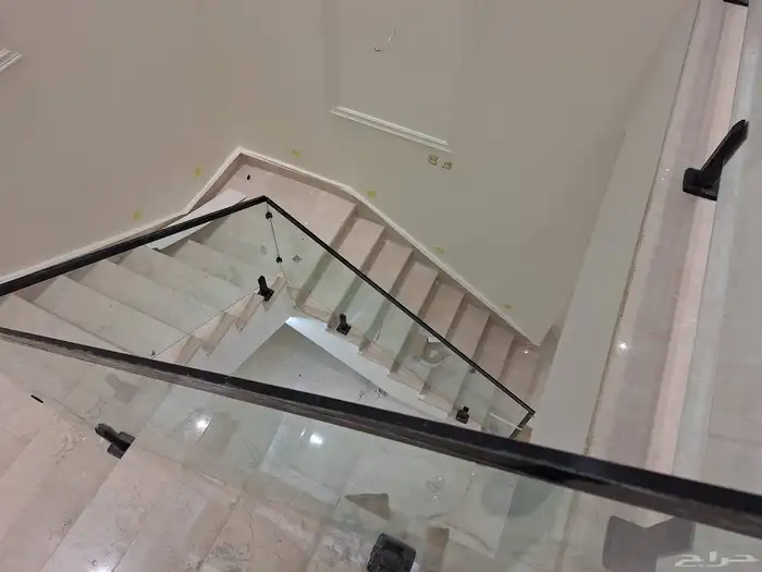 زجاج سيكوريت جده زجاج طربزين جده زجاج مرايات جده 1