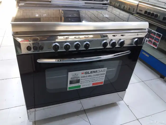 الفرن غاز مستخدم نظيف للبيع 0