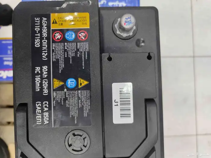 بطاريات جينيسسGv80  بطاريات كوري AGM امبير 95 ضمان 18 شهر 2