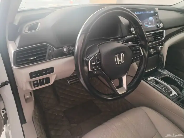 للبيع هوند اكورد فل كامل مكينه كبيره 2.0مالك واحد من الوكاله 5