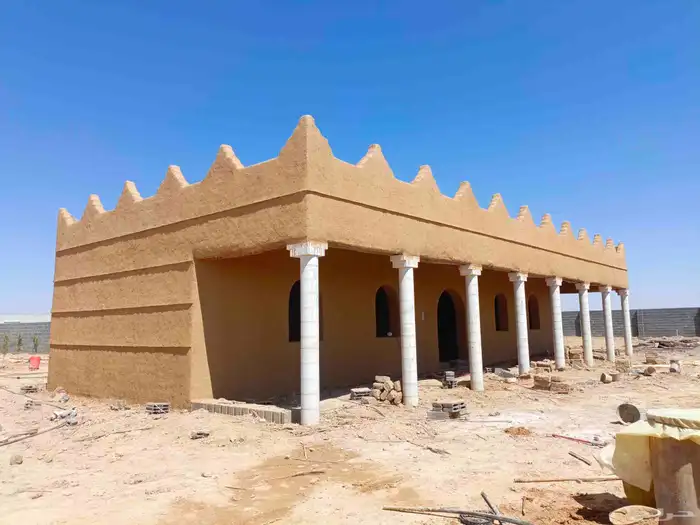 بناء طين وحجر واسقف اثل وجريد 6