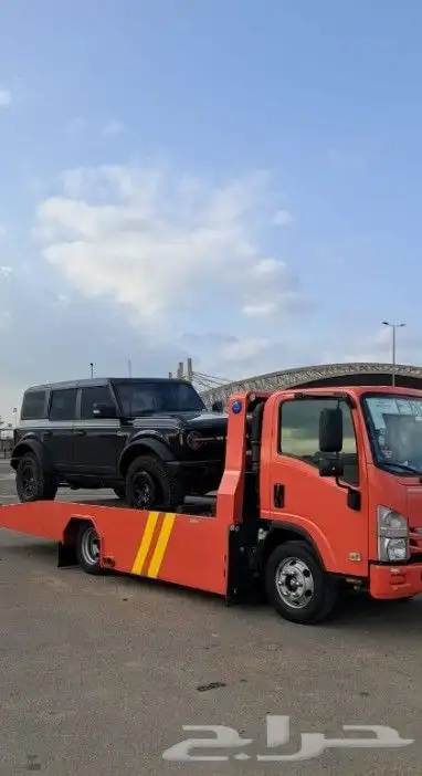 سطحه لنقل المركبات والسيارات المصدومه والمعطله اشبيليا صناعي 1