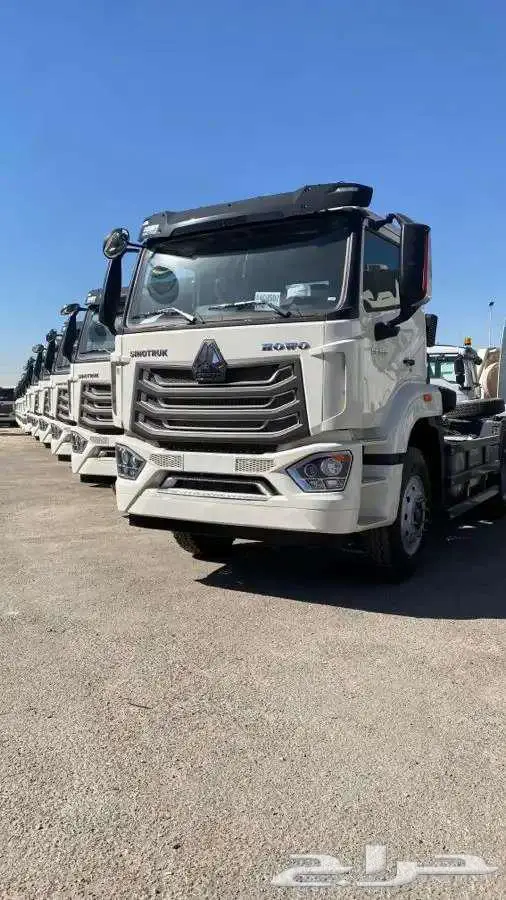 شاحنه سنو تراك 2026 1