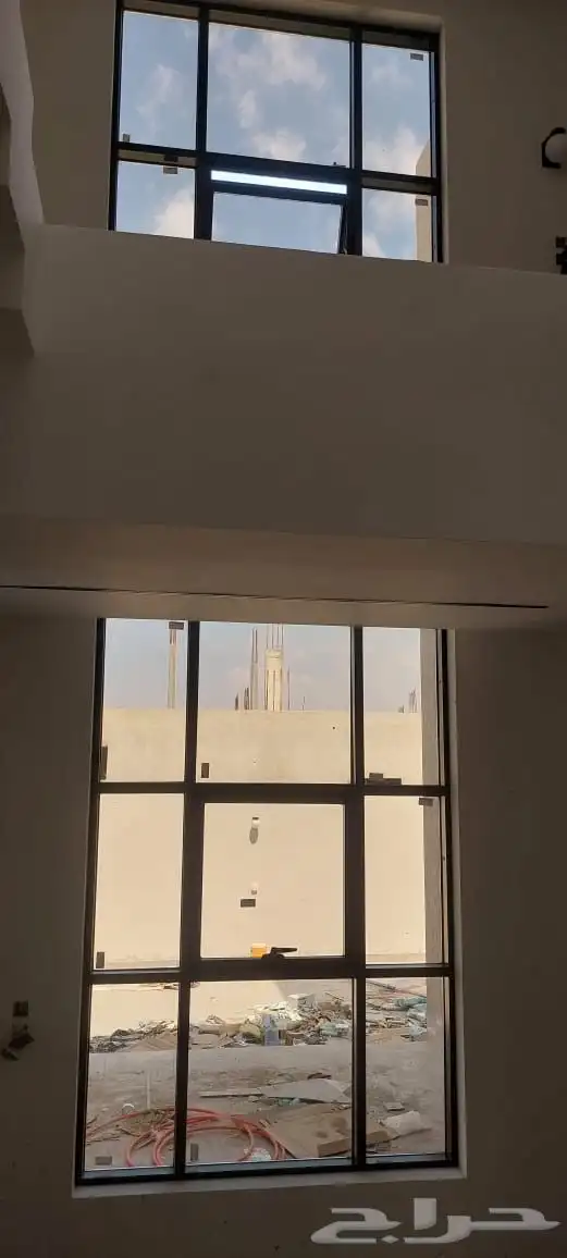 استركشر رويال سريا 15