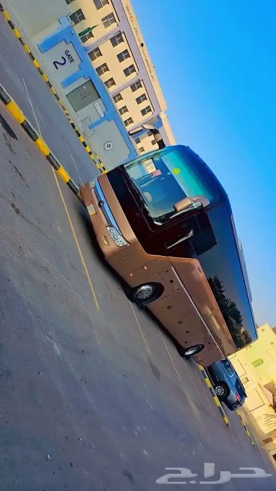 حافلات للنقل السياحي داخل وخارج الرياض توصيل مطار توصيل نادي 1