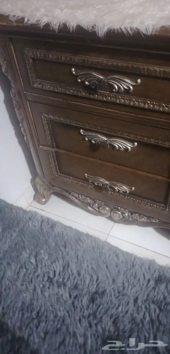 غرفه نوم للبيع بدون مرتيه 2