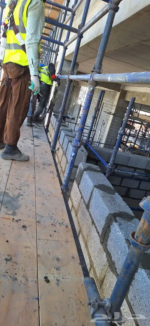 مقاول تشطيب طابوق لياس تليس بلاط سيراميك الرخام بويا 4