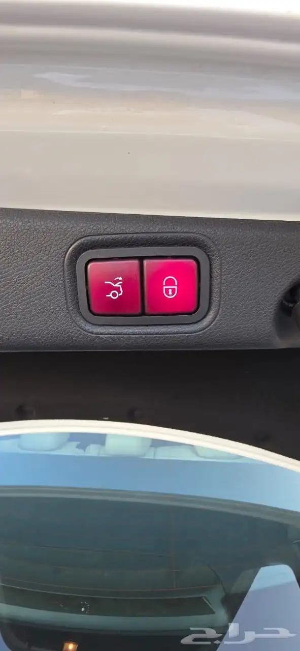 مرسيدس e300 نظيف جدا 4