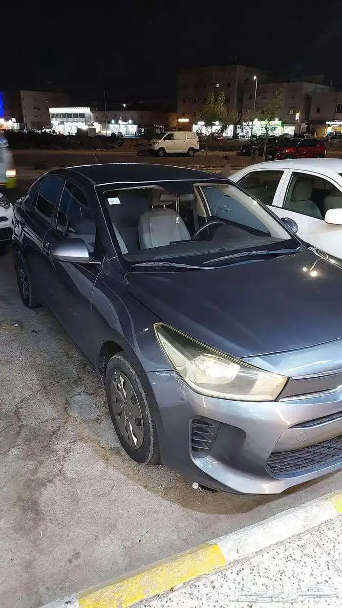 كيا ريو للايجار الهري فقط 0