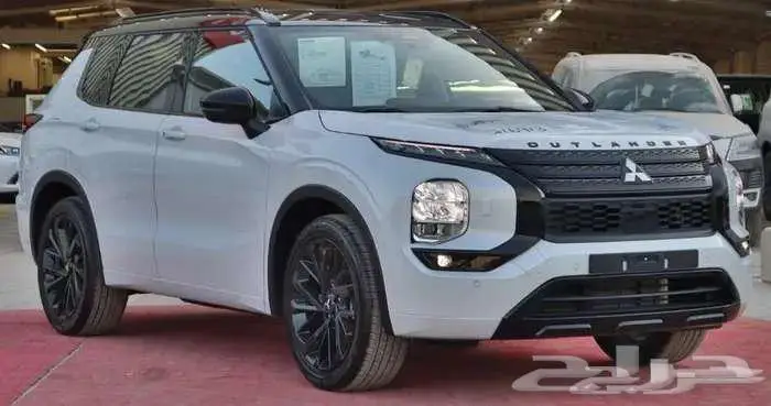 ميتسوبيشي اوتلاندر 2025 لعملاء البنوك 0